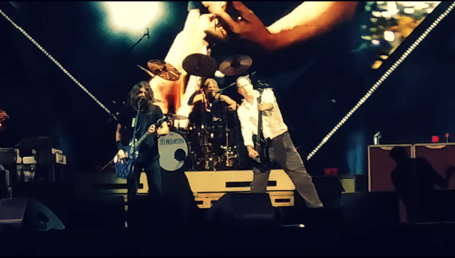 Nirvana members reunite onstage for fan-favorite cover tune.