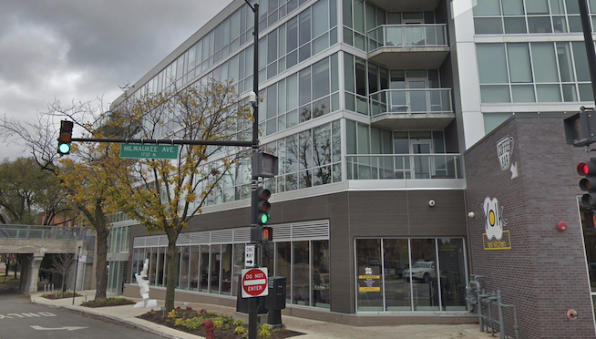 Residents in a Bucktown “Luxury Apartment” Building Are Over The Serious AC/Heating Issues