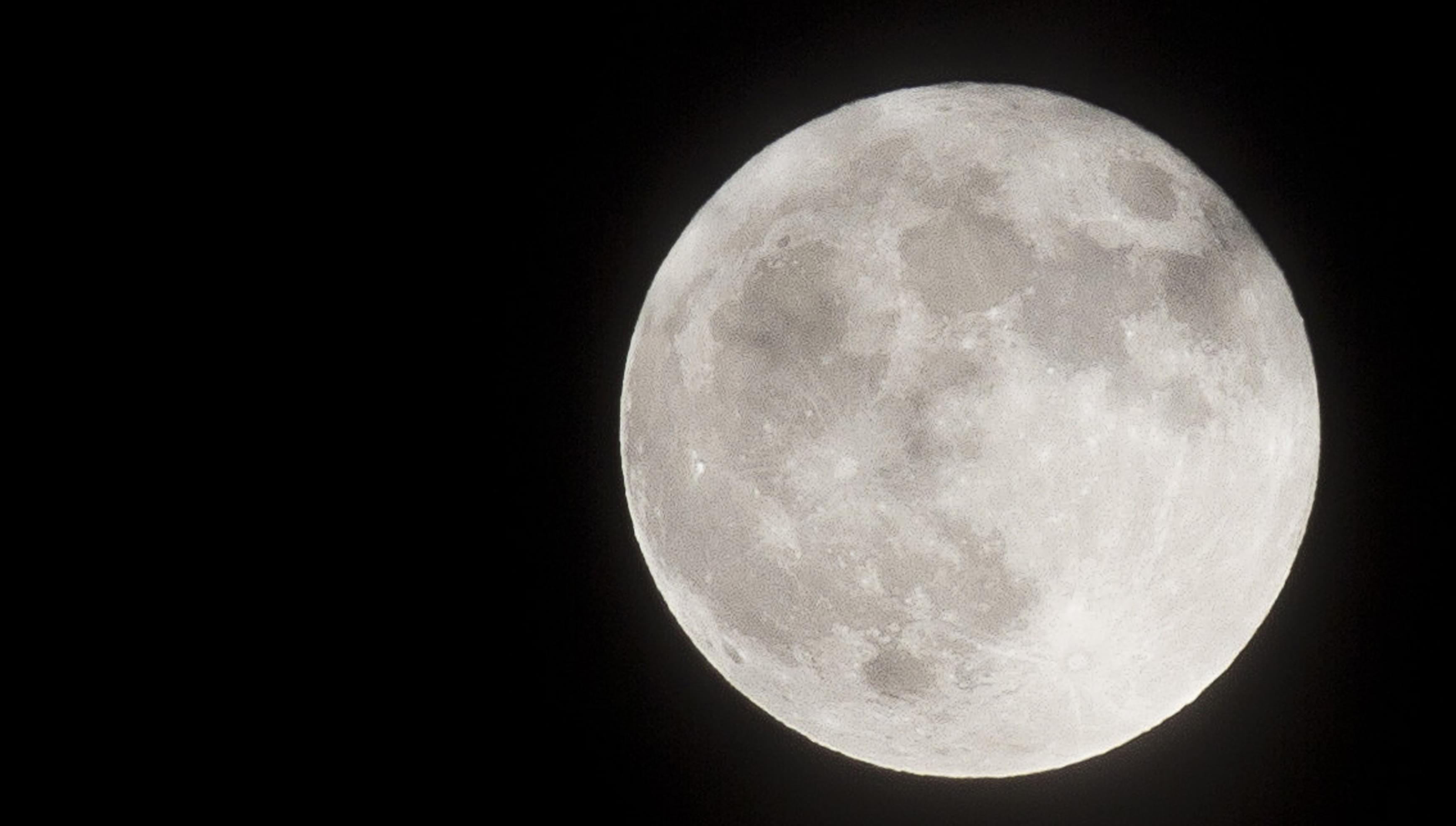 Friday The 13th Will Get Spooky Thanks To A Harvest Moon