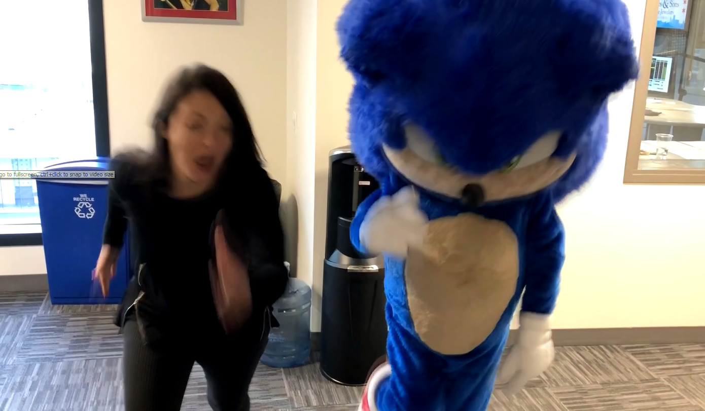 Ali races Sonic the Hedgehog – KQX Crew Cuts