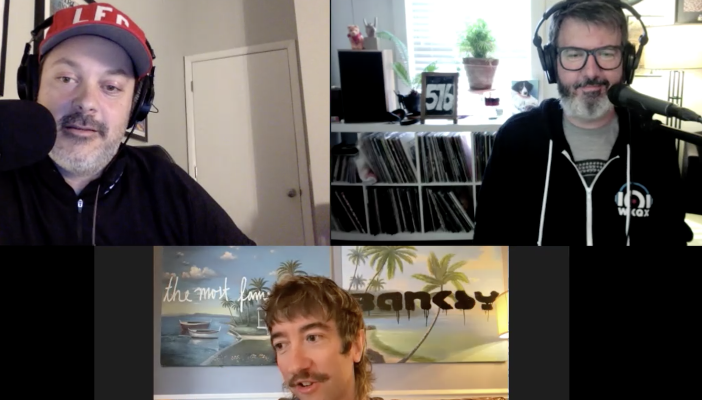 Pop punk history, with guest commentator Tom Higgenson of Plain White Ts (Episode 21)