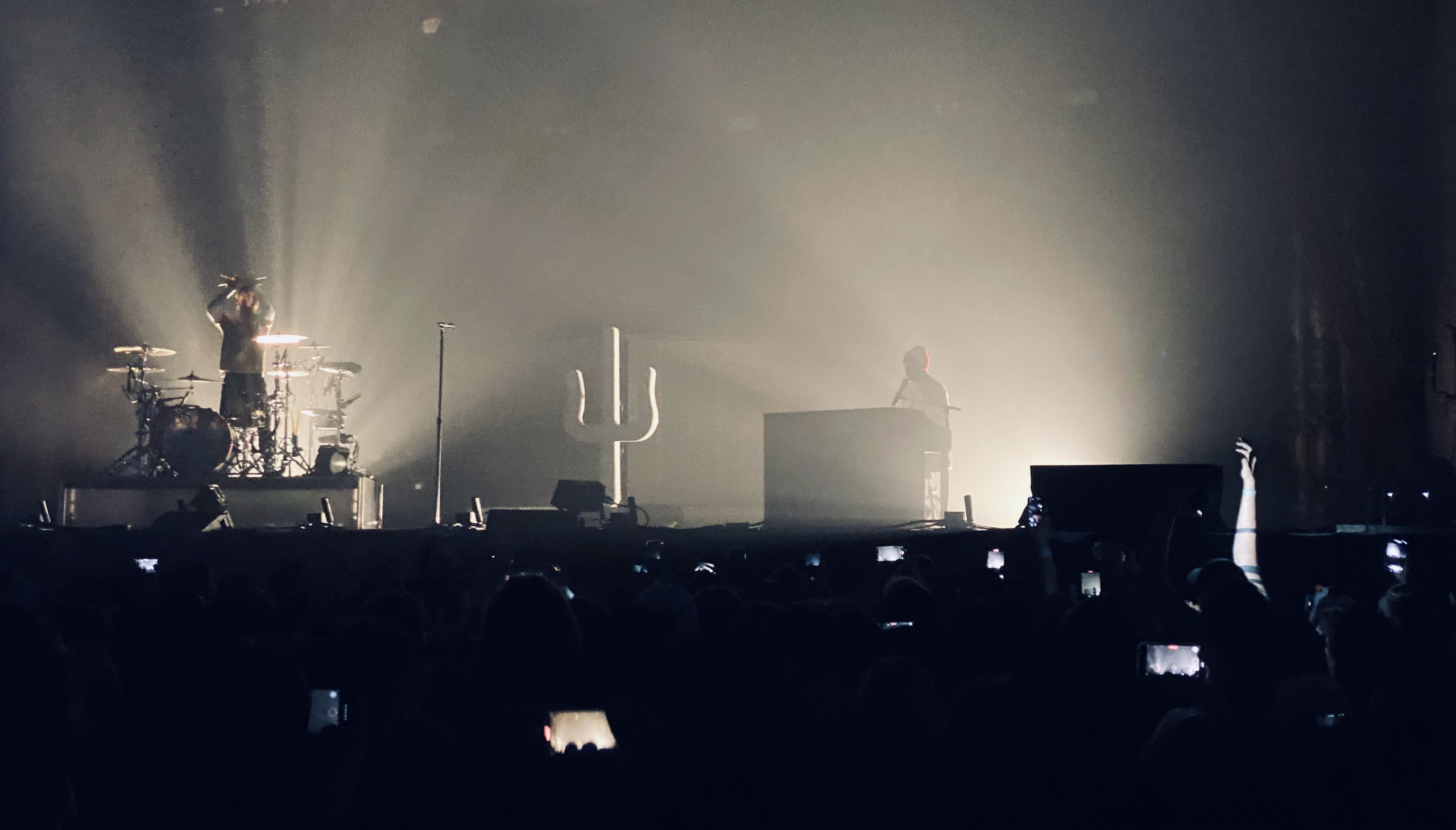 Twenty-One Pilots TOOK OVER the Aragon Ballroom last night