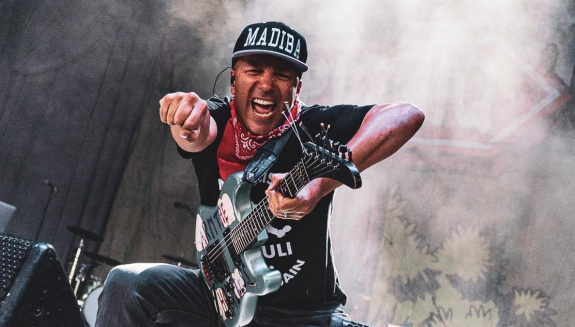 Tom Morello will receive 2024 Woody Guthrie Prize