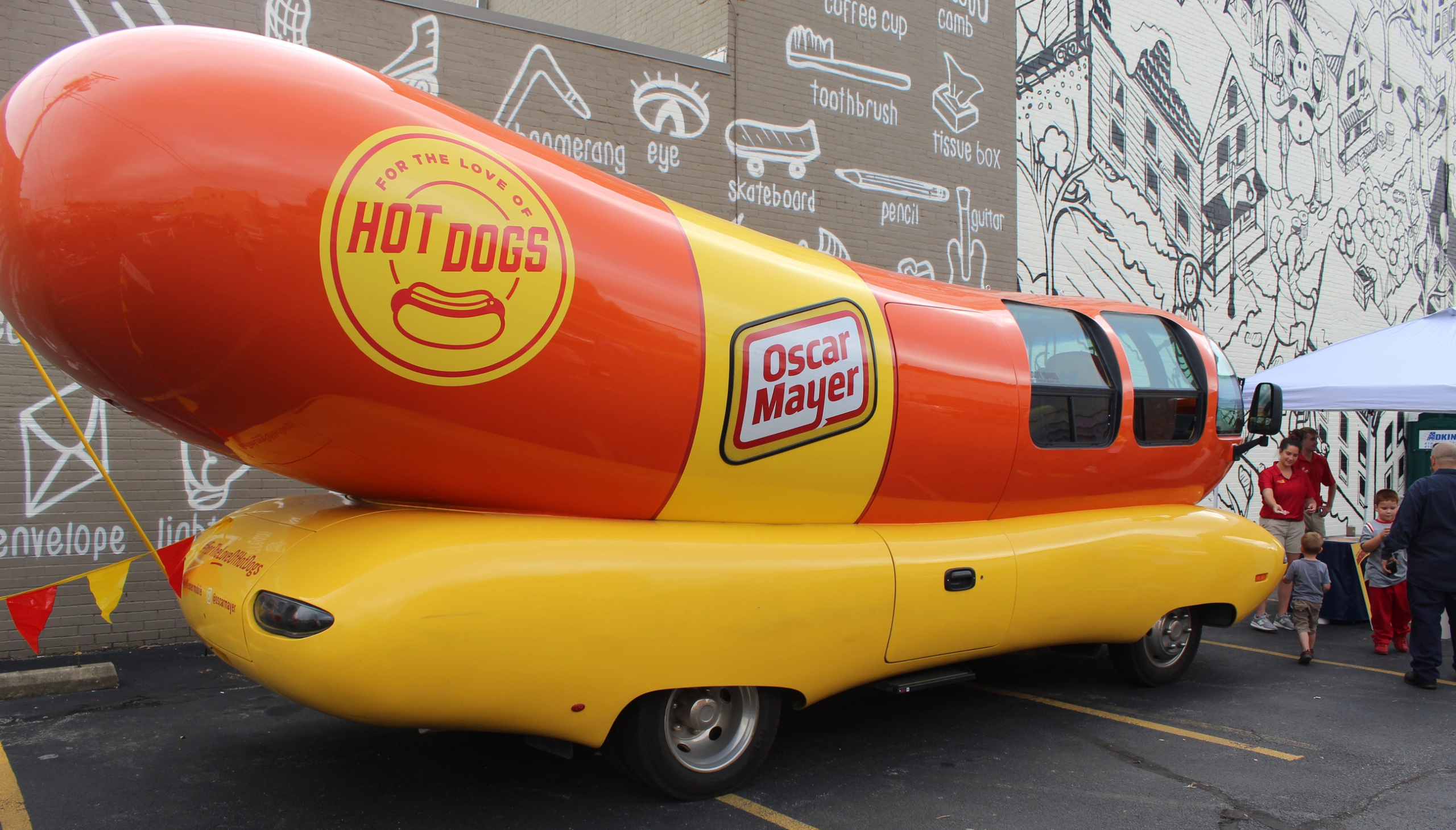 “Wienermobile of Love” available for weddings as young couples relish the opportunity for stress-free wedding
