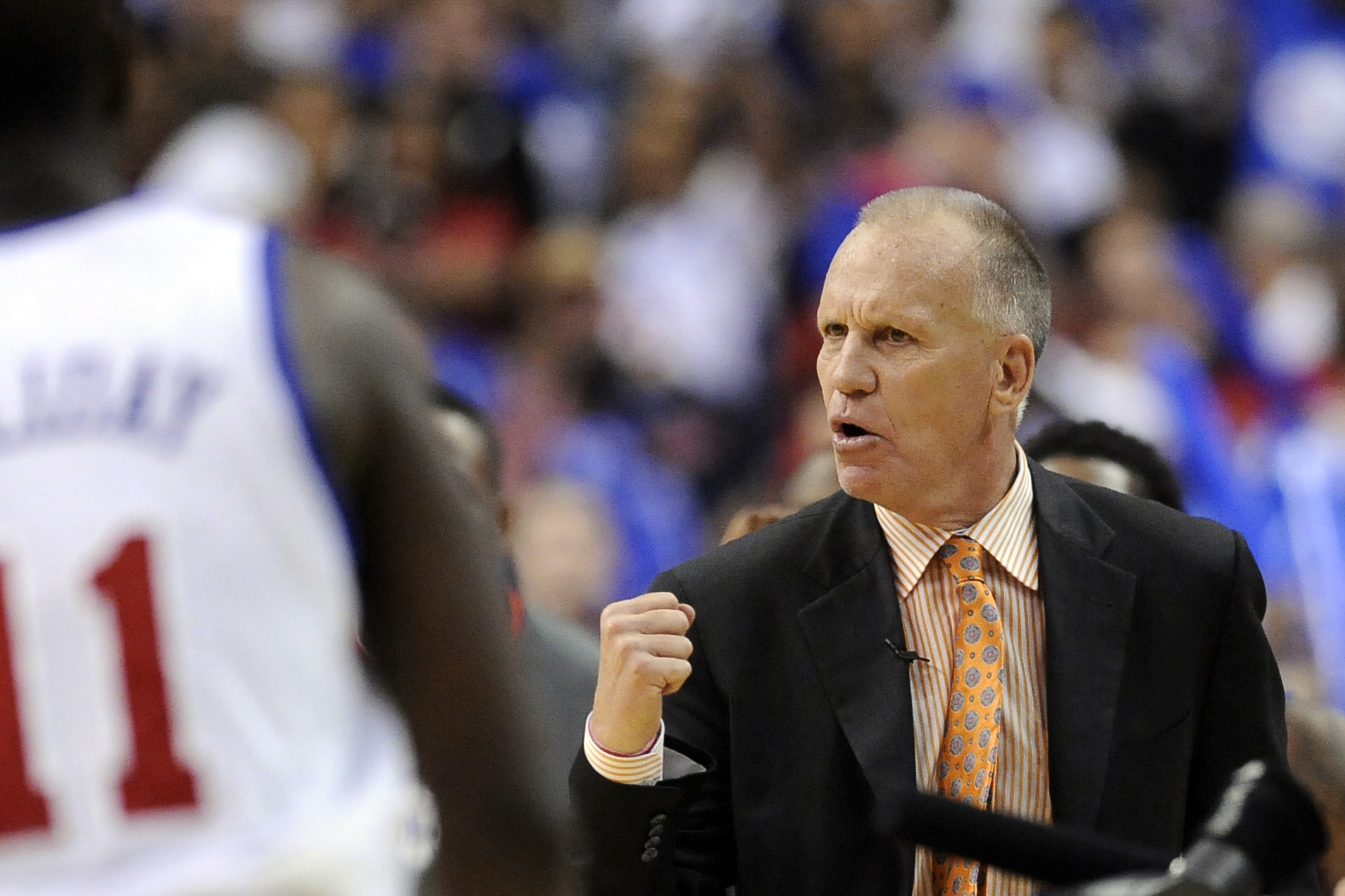 Bulls name Doug Collins to top post