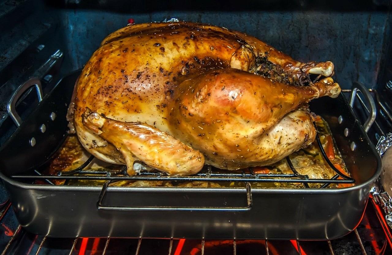 This Thanksgiving Hack will let you cook your turkey in JUST 1 HOUR