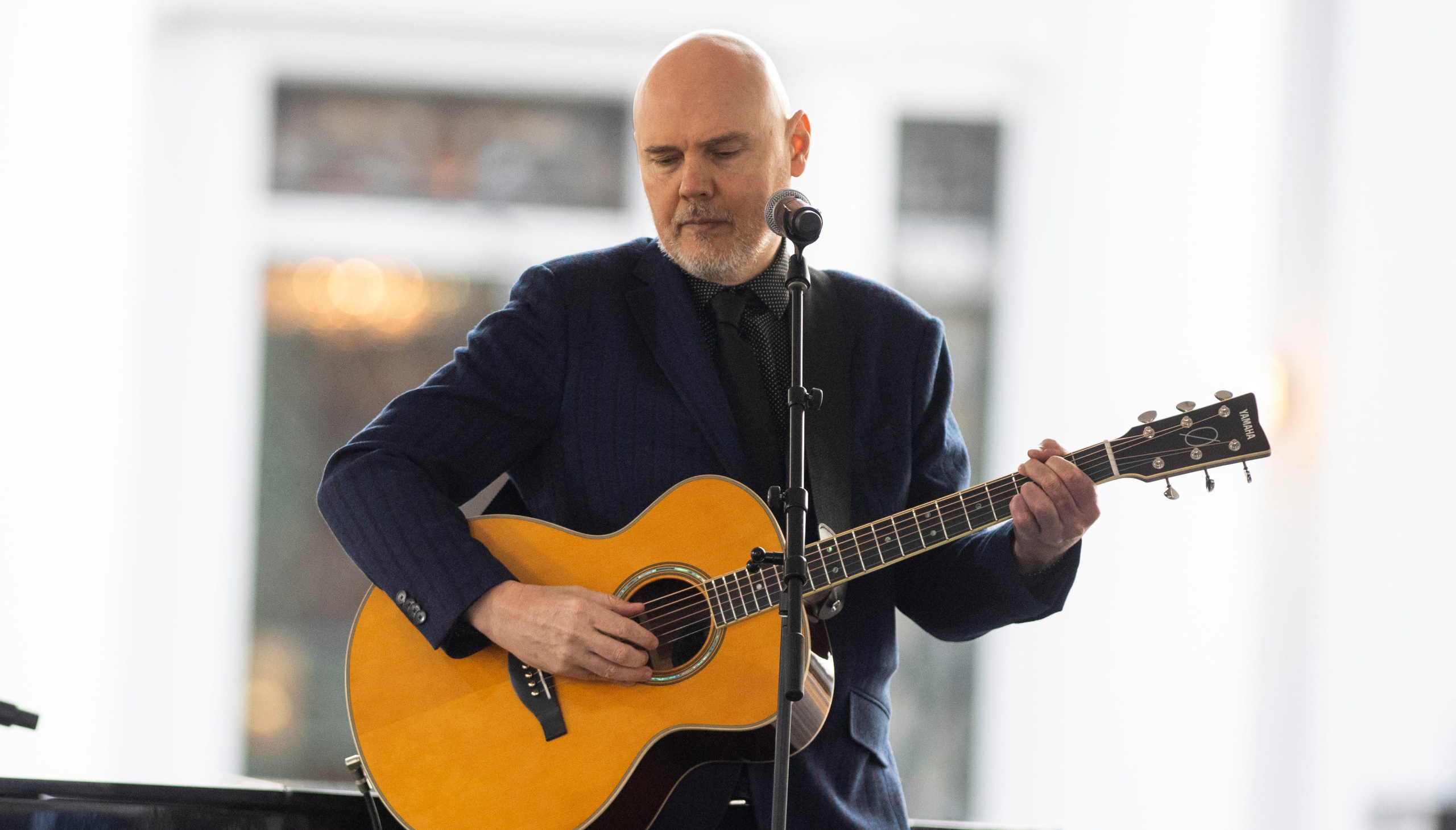 Car crashes into Billy Corgan’s tea shop in Highland Park