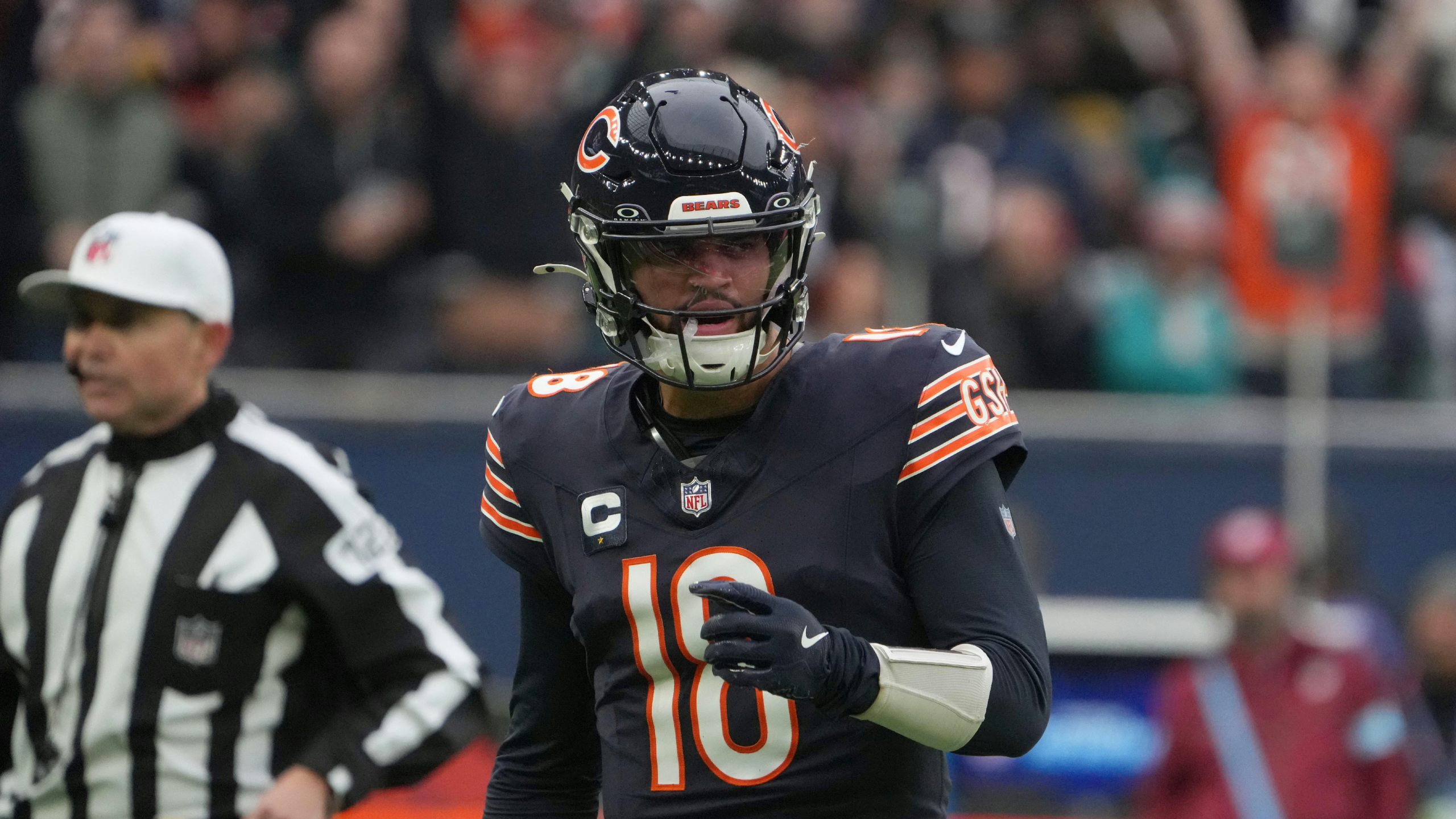 NFL flexes Bears vs. Commanders Week 8 game to 3:25pm start