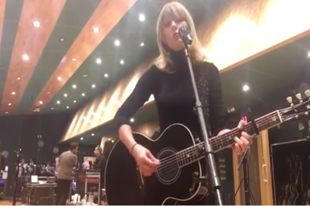 Taylor Swift Behind The Scenes ‘I Don’t Wanna Live Forever’ Acoustic Version [VIDEO]