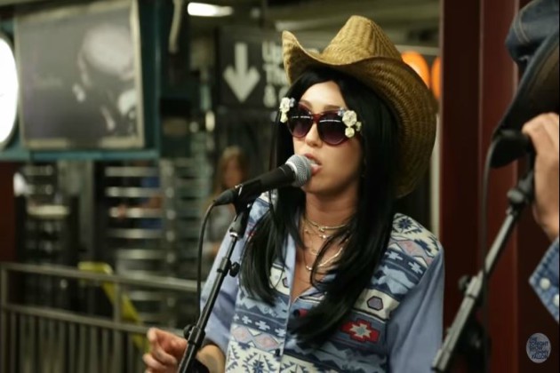 Miley Cyrus Sings in NYC Subway in Disguise [VIDEO]
