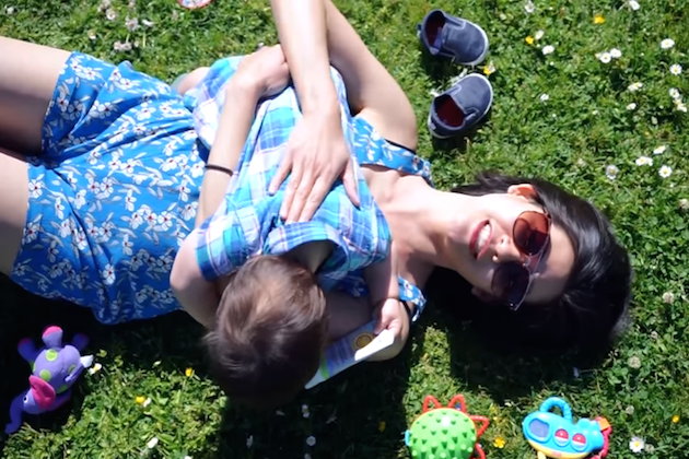 Two Moms Make Hilarious Parody of Taylor Swift ‘Blank Space’ [VIDEO]