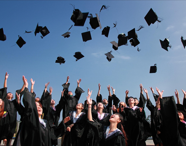 Oprah Winfrey Will Be Commencement Speaker at Facebook’s May 15th Virtual Graduation