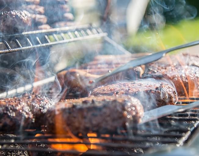 Top Grilling Mistakes That Are Wrecking Your Summer Barbecue