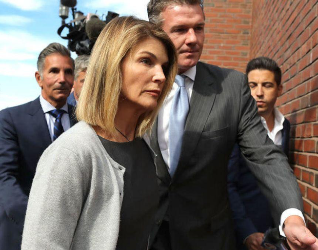 Lori Loughlin Surrenders To Serve Prison Sentence