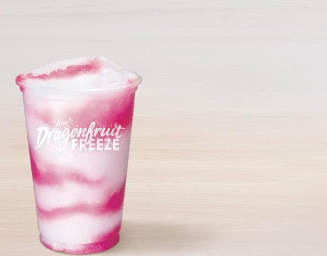 Taco Bell Introduces Dragonfruit Freeze to Menus