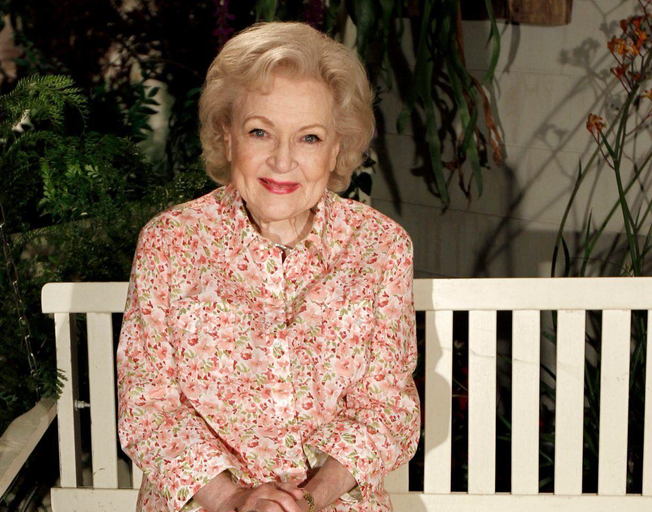 Betty White Preps for 99th Birthday and Says a ‘Sense of Humor’ Keeps Her Forever Young