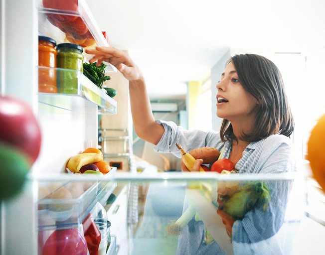 If You Have This Vegetable In The Fridge, Toss It Says The FDA