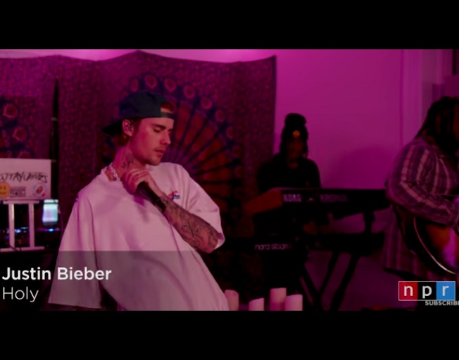 Justine Bieber Stars In TINY DESK CONCERT [VIDEO]
