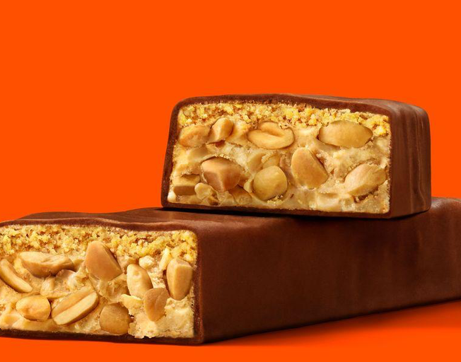 Reese’s Has A New Peanut Butter Crunchy Bar That’s Rolling Out This Month