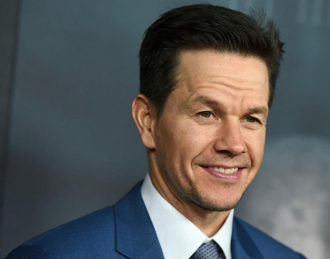 Mark Wahlberg Reveals New Look After Gaining 20 Pounds In Just 3 Weeks