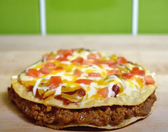 Taco Bell is FINALLY Bringing Back The Mexican Pizza