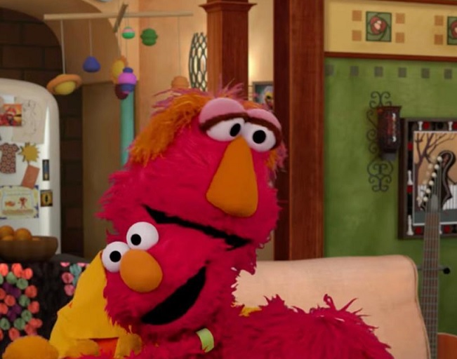 Sesame Street Has Elmo Explain COVID-19 Vaccine to Kids