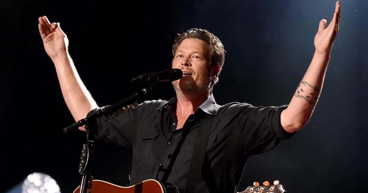 Blake Shelton Wins People’s Choice Award for Country Artist of 2020