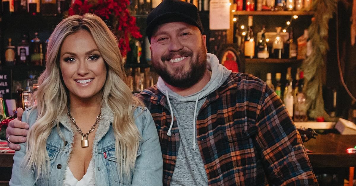 Mitchell Tenpenny Debuts the Music Video For “Neon Christmas”