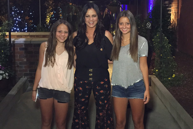 Sara Evans Shares Talent and Stage with Her Daughter Olivia [VIDEO]