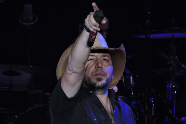 Jason Aldean Makes History with ‘Rearview Town’ Album
