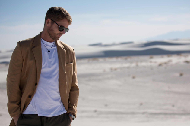 Brett Young has High Praise for his Mom
