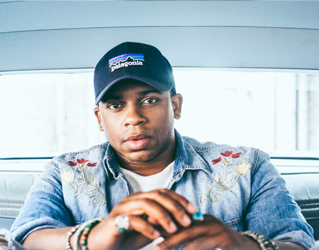 Jimmie Allen Pops The Question At Disney World