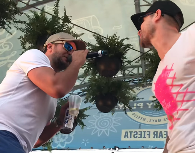 Luke Bryan and Dustin Lynch Share “Tequila” in Mexico [VIDEOS]