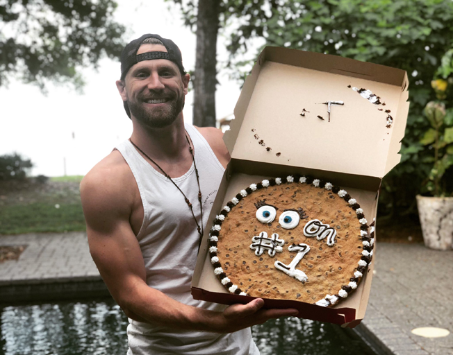 Chase Rice Scores First Number One with “Eyes On You”