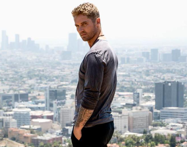 Brett Young Auditioned for ‘The Voice’ … Three Times!