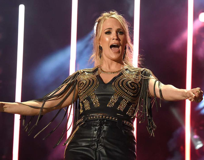 Carrie Underwood went “Southbound” for 27th Number One