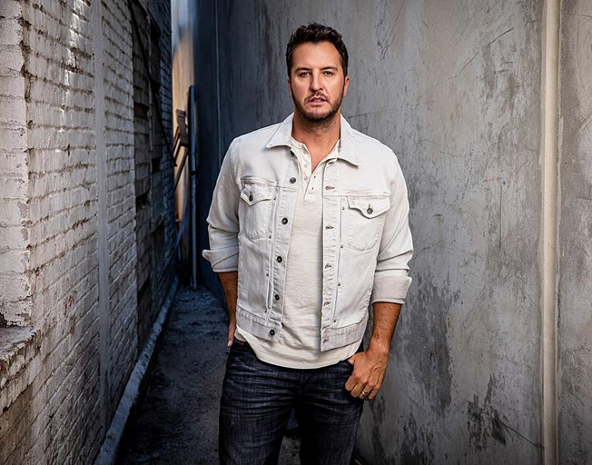 Luke Bryan Lives by His Father’s Life Lessons and Shares Them with His Sons