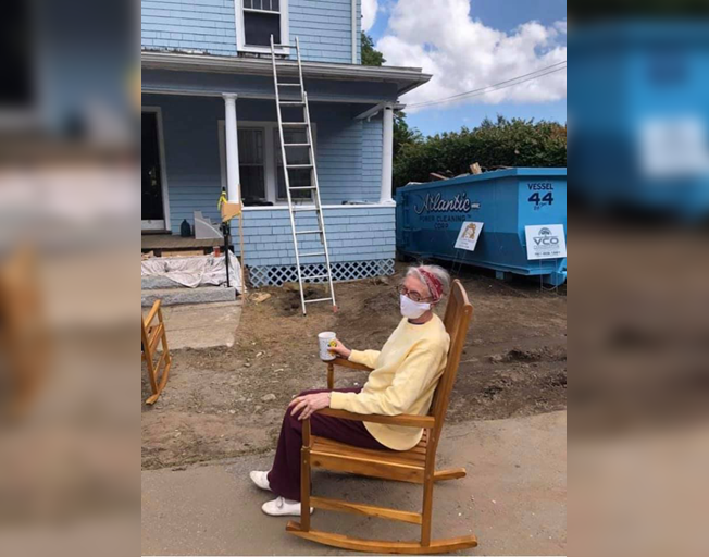 Community Comes Together to Help Fix 72-Year-Old Woman’s Damaged Home