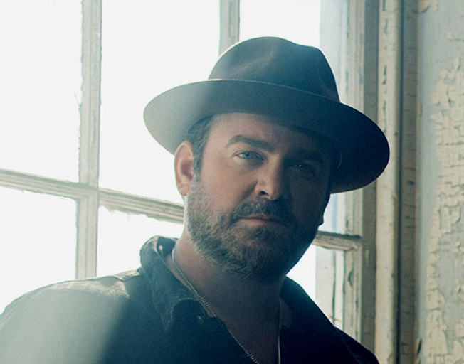 Lee Brice Holds #1 for 2nd Week with “One Of Them Girls”