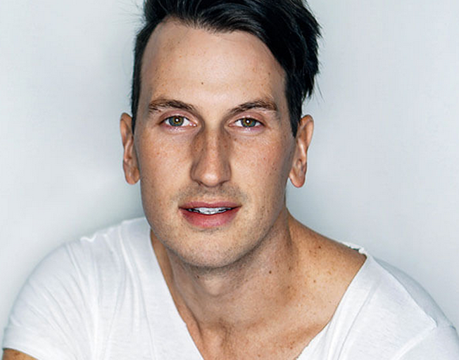Russell Dickerson “Love You Like I Used To” Holds #1 for Second Week
