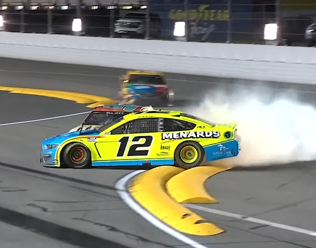 Kyle Busch in Right Place at Right Time to Win NASCAR Busch Clash at Daytona [VIDEO]