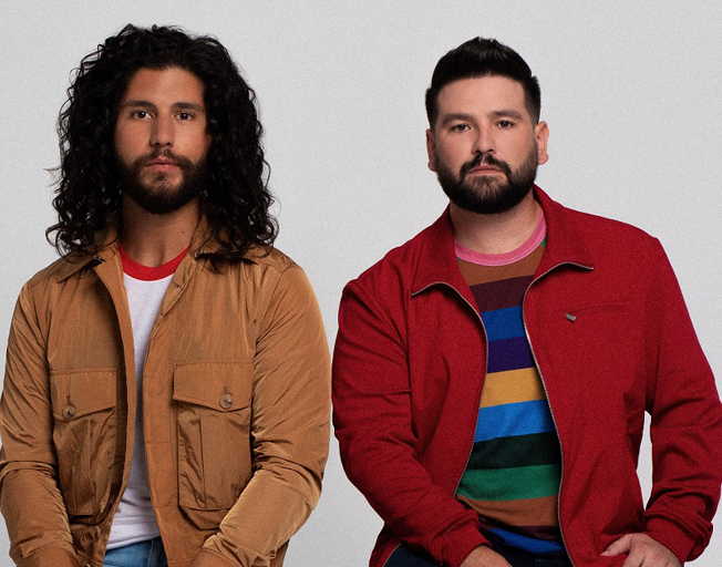 Shay Mooney of Dan +Shay Says His First Gig Ever was “Horrifying”