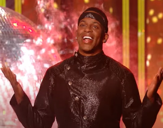 Jimmie Allen Makes His Dancing With The Stars Debut With The Tango