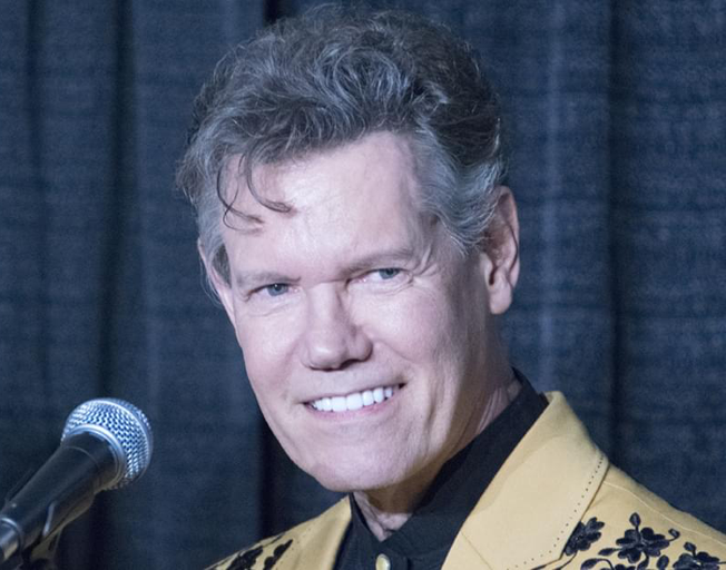 Randy Travis to be Named ‘Artist of a Lifetime’ at CMT ceremony