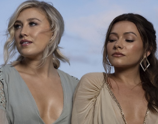 Maddie & Tae’s Tae Dye Has Been Hospitalized For a Month
