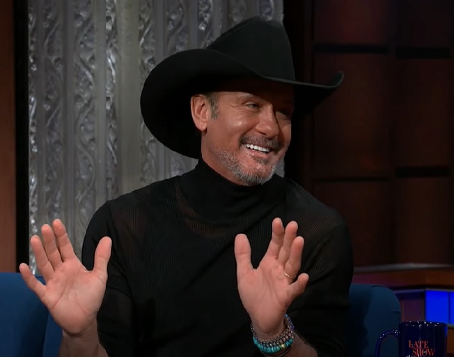 Tim McGraw And Faith Hill “Role Play” With Chaps From Set of ‘1883’