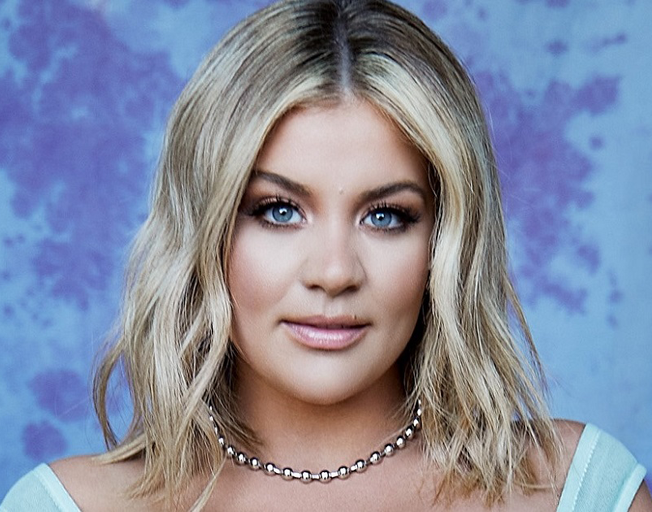 Lauren Alaina Has Left Her Longtime Record Label After Nearly 11 Years