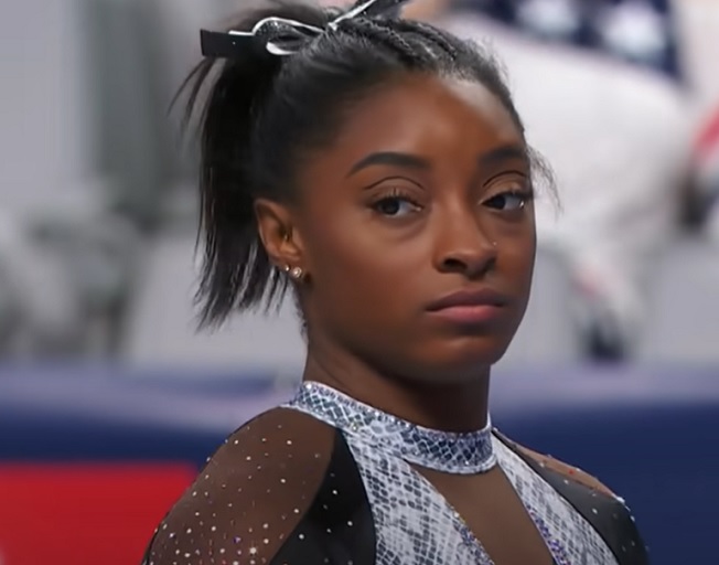 Simone Biles Hilarious Response To Getting Mistaken As a Child and Offered a Coloring Book on Flight