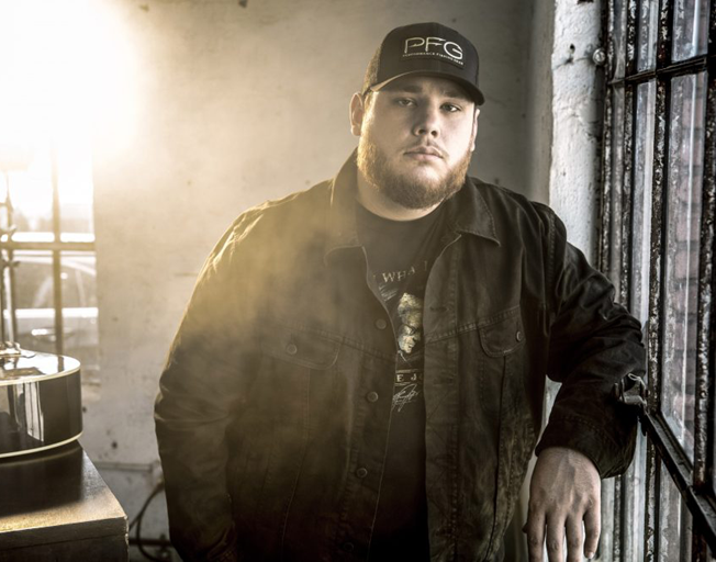 Luke Combs Shares Baby Pictures and Talks ‘Growin’ Up’ (PHOTOS)