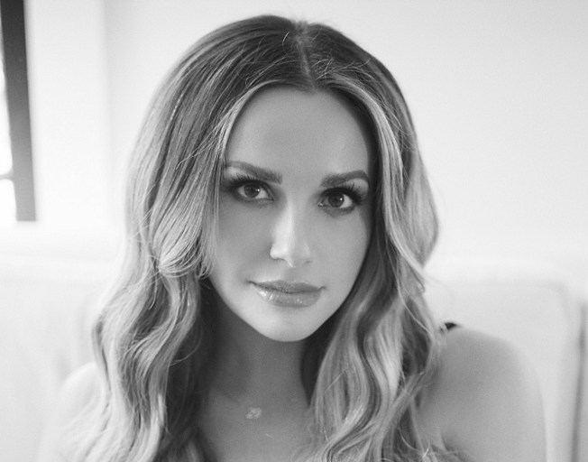 Carly Pearce Found Plenty of Ways to Pay Her Bills Before Making It in Music